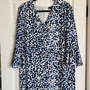 EUC The Limited Blue and White Patterned Dress with ruffle 3/4 length sleeves